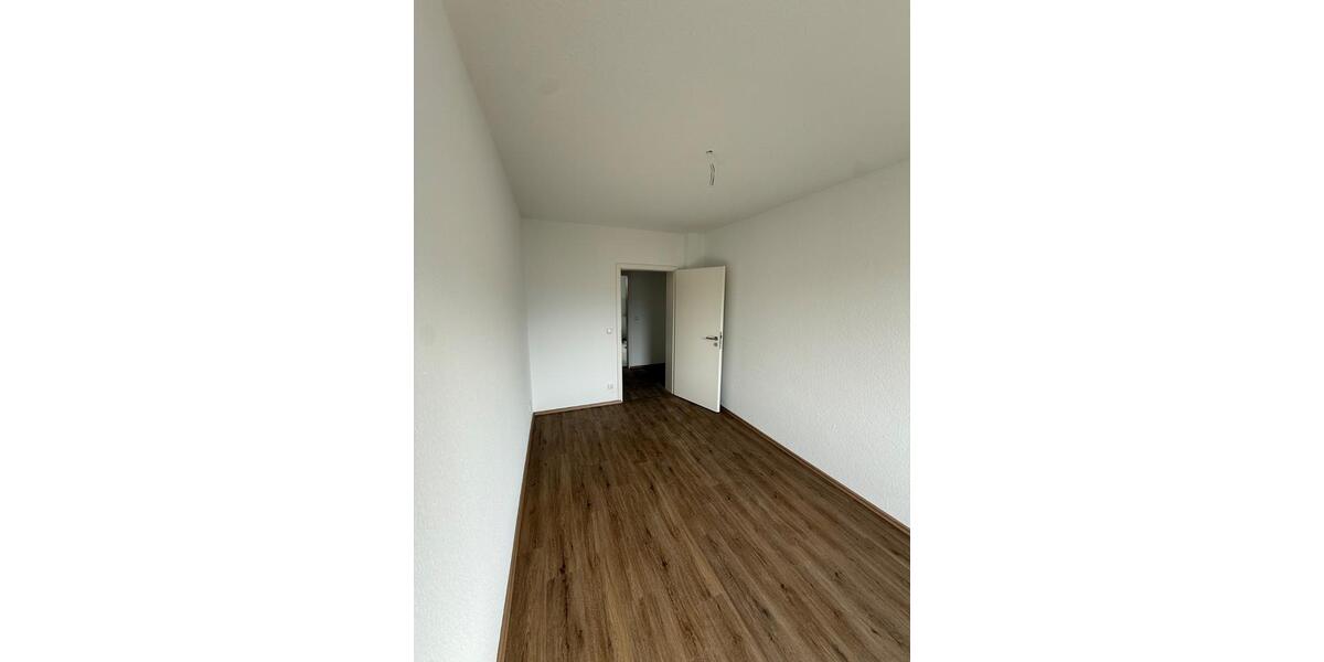 Etagenwohnung Bochum - 4 Zimmer, 73 m&sup2;, 693&euro; | Angebot:26375173