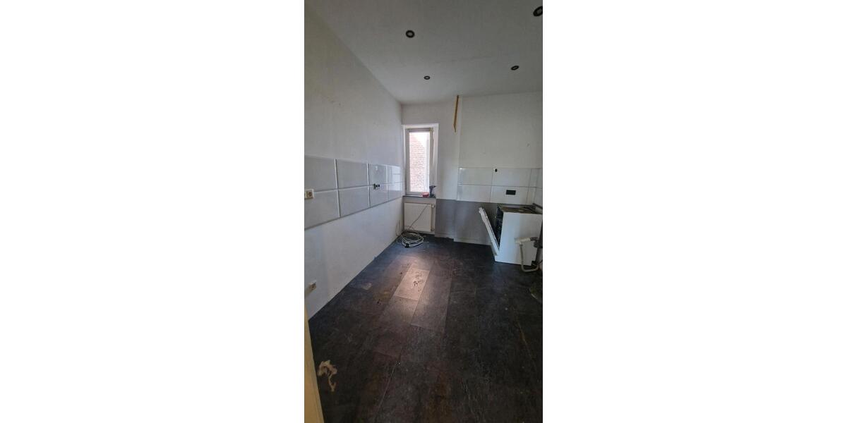Etagenwohnung Wuppertal Gemarkung Langerfeld - 4 Zimmer, 95 m&sup2;, 950&euro; | Angebot:26362636