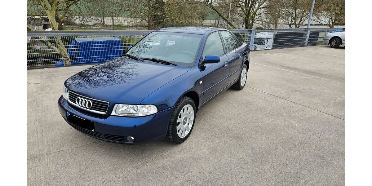 Audi A4 156.000 km 5.900 &euro; Oberhausen 46047
