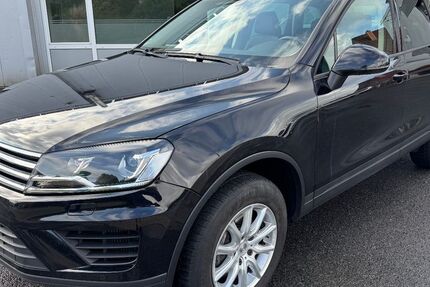 VW Touareg 111.000 km 20.100 € Dorsten 46282