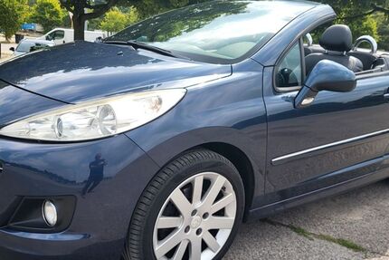 Peugeot 207 237.000 km 2.490 &euro; Duisburg 47167