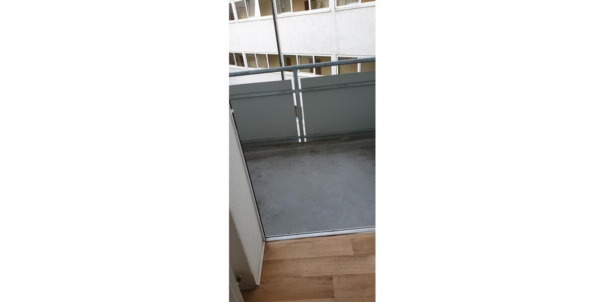 Etagenwohnung Essen Südviertel - 1 Zimmer, 27 m&sup2;, 420&euro; | Angebot:26399058