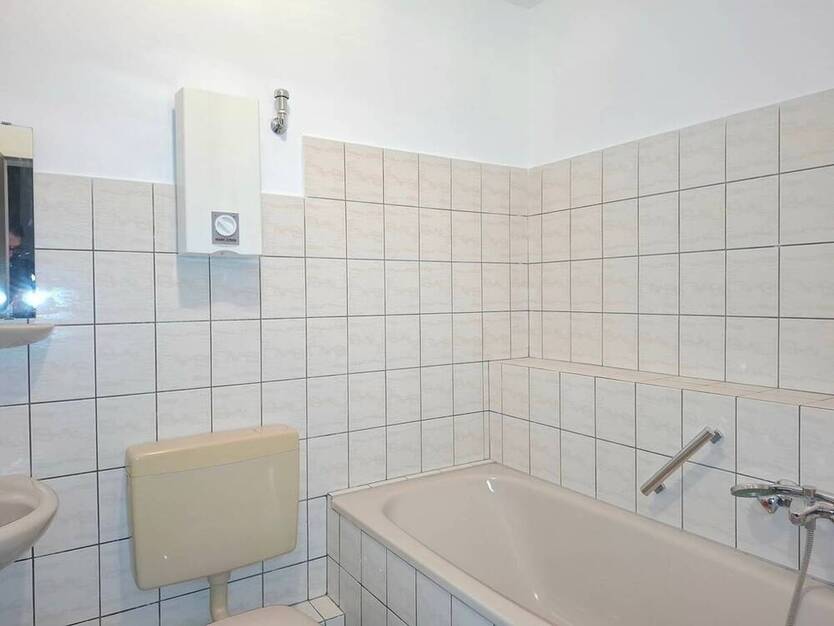 Helle Mietwohnung mit Balkon in der Recklinghäuser Innenstadt. WOHNBERECHTIGUNGSSCHEIN erforderlich.