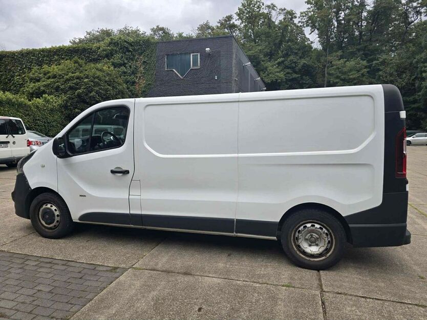 Opel Vivaro 222.000 km 5.950 € Essen 45356