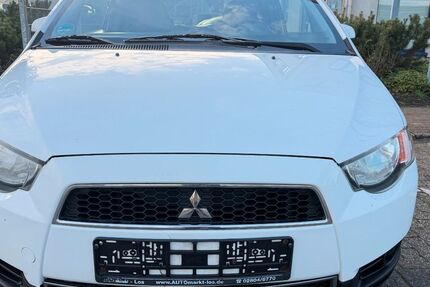Mitsubishi Colt 258.000 km 2.499 &euro; Oberhausen 46047