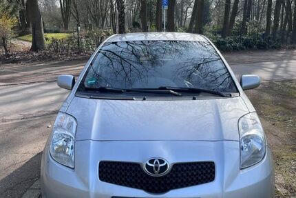Toyota Yaris 159.700 km 3.600 &euro; Marl 45772