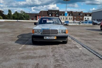 Mercedes 190