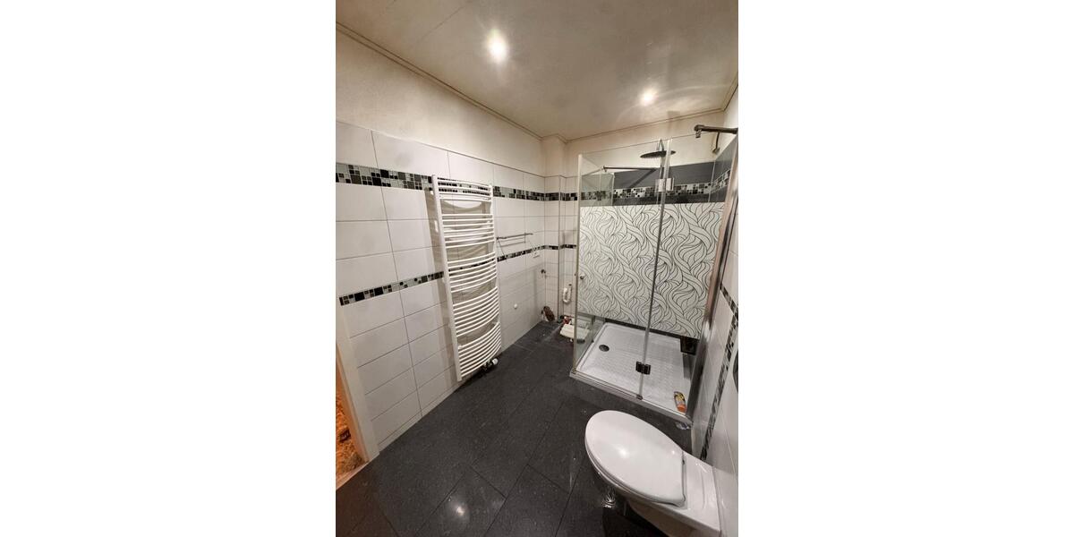 Erdgeschoßwohnung Gelsenkirchen Gelsenkirchen-Mitte - 2 Zimmer, 68 m&sup2;, 650&euro; | Angebot:26023974