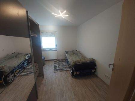 Geräumige Doppelhaushälfte mit großem Grundstück und Garage in guter Lage von Dortmund-Westerfilde 6 zimmer