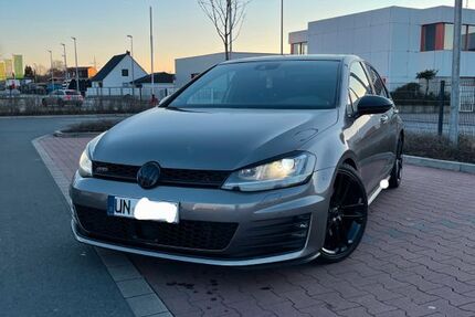VW Golf 224.732 km 11.199 € Lünen 44536