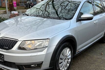 Skoda Octavia 150.000 km 12.490 &euro; Oberhausen 46149