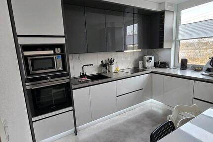 Wohnung Ratingen Tiefenbroich - 3 Zimmer, 92 m&sup2;, 280.000&euro; | Angebot:27161528