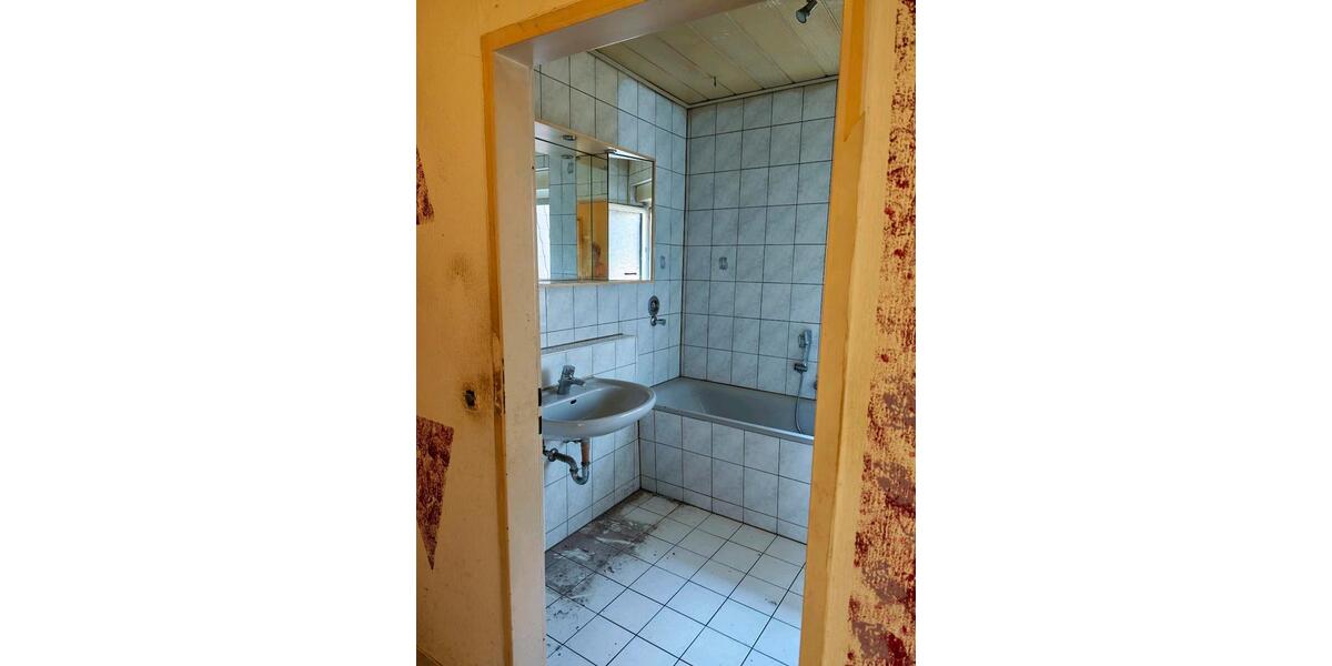 Erdgeschoßwohnung Gelsenkirchen Gelsenkirchen-West - 3 Zimmer, 70 m&sup2;, 530&euro; | Angebot:26020351