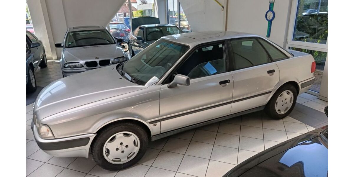 Audi 80 74.000 km 4.590 &euro; Recklinghausen 45659