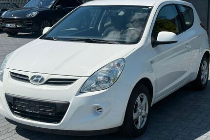 Hyundai i20 138.412 km 3.450 &euro; Dortmund 44149
