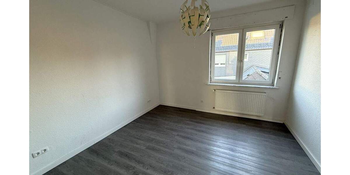 Mehrfamilienhaus, Wohnhaus Castrop-Rauxel Ickern - 5 Zimmer, 120 m&sup2;, 320.000&euro; | Angebot:24674488