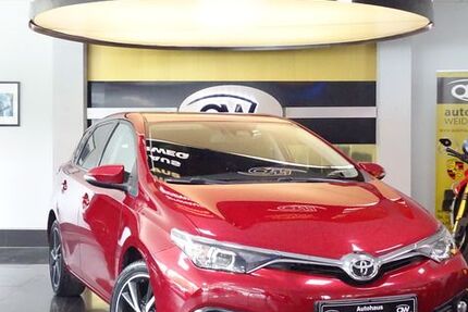 Toyota Auris 71.720 km 12.790 &euro; Duisburg 47058