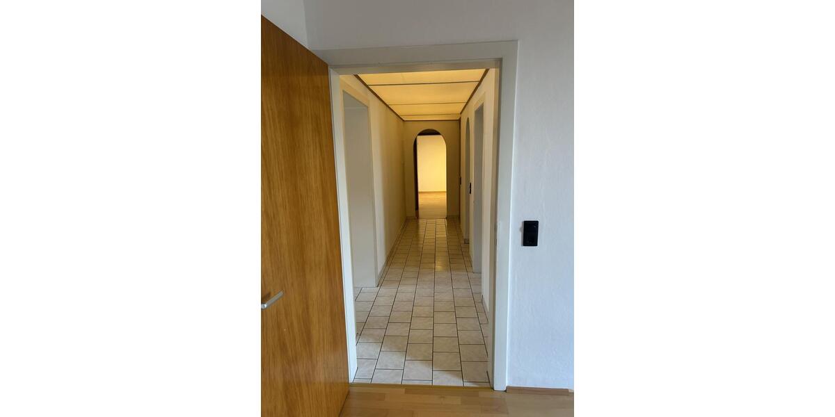 Etagenwohnung Bochum Bochum-Nord - 5.5 Zimmer, 124 m&sup2;, 1.004&euro; | Angebot:25294100