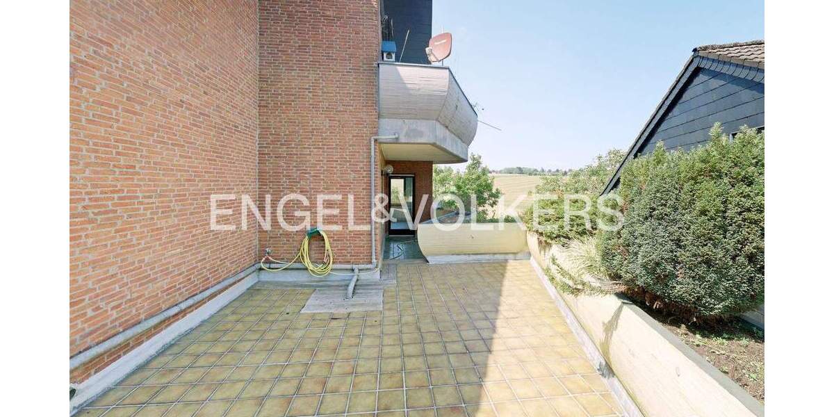 Wohnen mit Aussicht: Ruhige 3-Zimmer-Wohnung mit Terrasse und Balkon! 3 zimmer