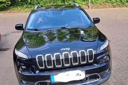 Jeep Cherokee 183.000 km 10.850 &euro; Wuppertal 42289