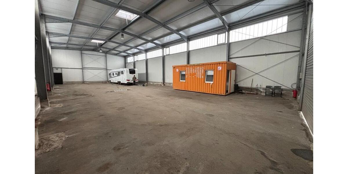 400 m² Lagerhalle Halle Oer-Erkenschwick hohe Decke 40 t-Zufahrt zimmer