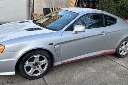Hyundai Coupe