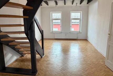 Wohnung Essen Huttrop - 4 Zimmer, 102 m&sup2;, 850&euro; | Angebot:25612777