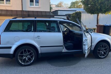 VW Passat Variant 189.000 km 3.900 &euro; Gevelsberg 58285