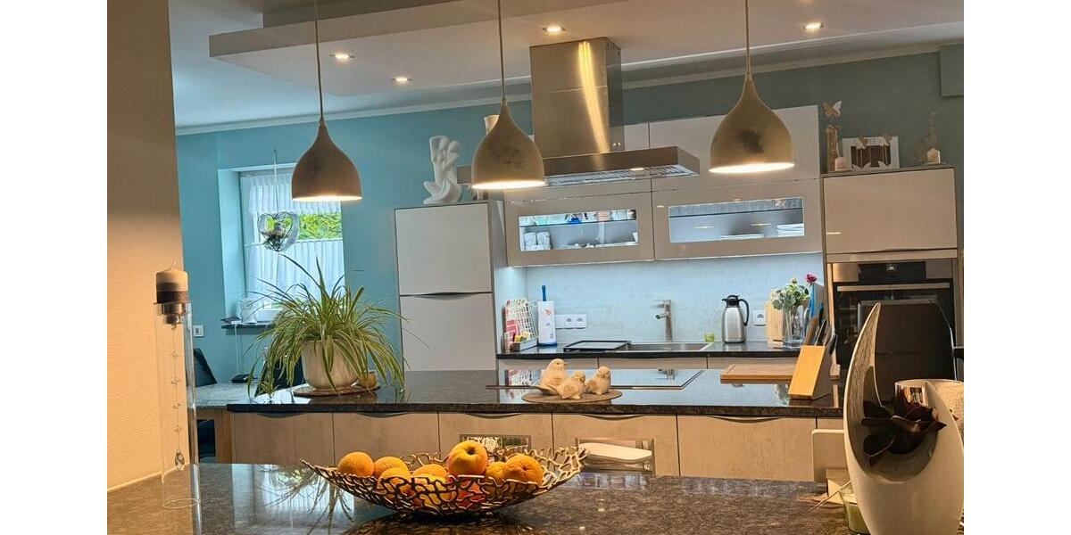 Mehrfamilienhaus, Wohnhaus Hünxe - 7.5 Zimmer, 270 m&sup2;, 859.000&euro; | Angebot:26889271