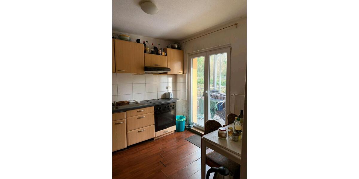 Erdgeschoßwohnung Essen Stadtbezirk III - 11 Zimmer, 60 m&sup2;, 375&euro; | Angebot:25404151