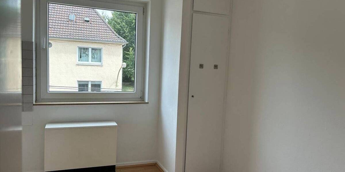 Etagenwohnung Essen Bergerhausen - 3 Zimmer, 80 m&sup2;, 580&euro; | Angebot:25264122