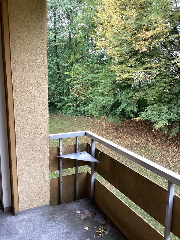 Komm nach Heiligenhaus: renovierte 2-Zi.-Whg. mit Duschbad und sonnigem Balkon in Nonnenbruch zimmer