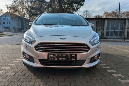 Ford S-Max 132.000 km 14.800 &euro; essen 45145