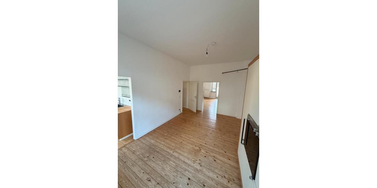 Etagenwohnung Wuppertal Arrenberg - 4 Zimmer, 100 m&sup2;, 1.360&euro; | Angebot:25406234