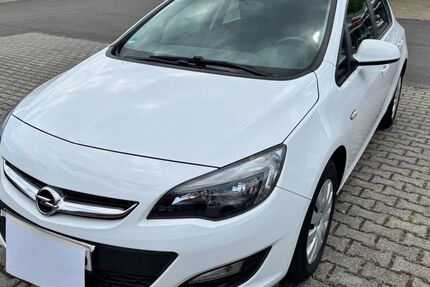 Opel Astra 55.600 km 8.499 &euro; Witten 58452