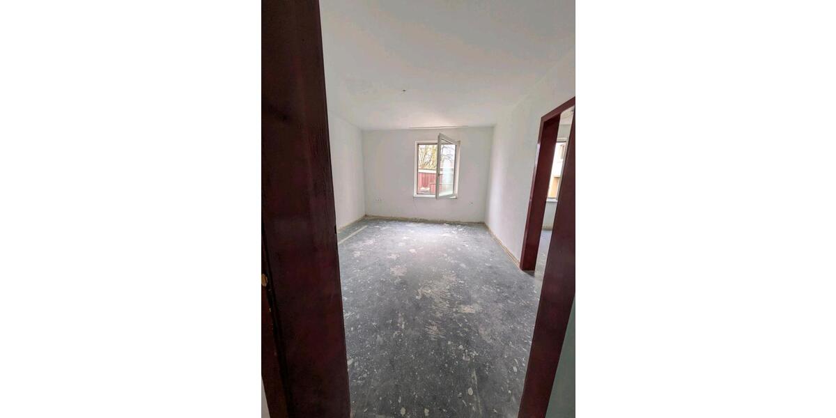 Hochparterre Gelsenkirchen Gelsenkirchen-West - 2 Zimmer, 51 m&sup2;, 53.000&euro; | Angebot:25302786