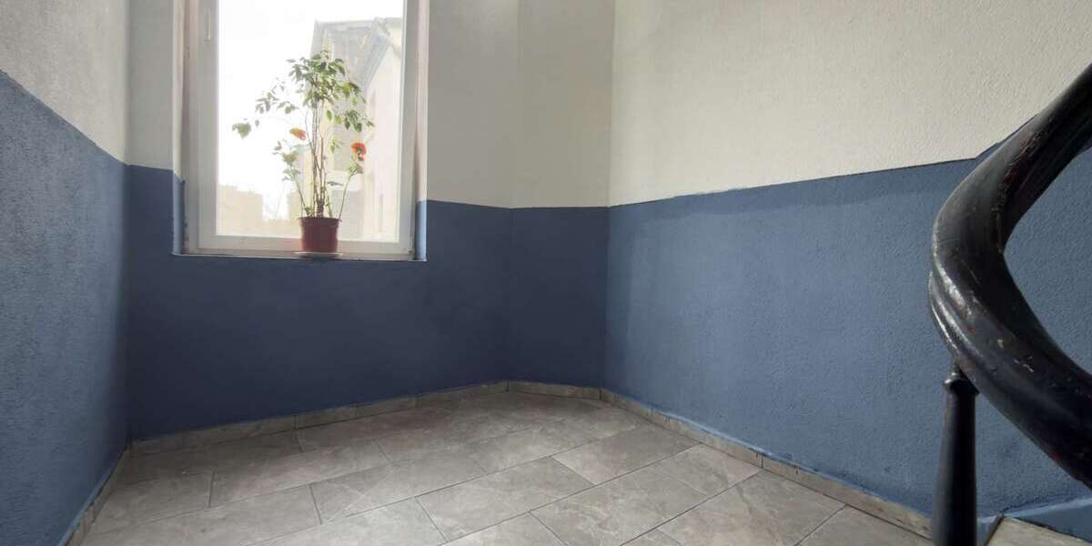 Renditestarkes MFH mit Gewerbe in Duisburg – 5700 EUR Kaltmiete, starke Ertragsbasis - Mehrfamilienhaus, Wohnhaus Duisburg Hamborn | Angebot:25536060