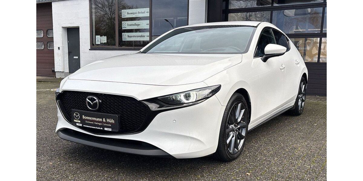Mazda 3 14.196 km 22.990 &euro; Dortmund 44263