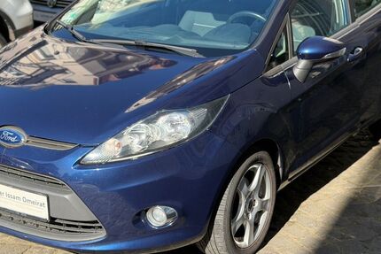 Ford Fiesta 91.500 km 4.750 &euro; Mettmann Stadtwald Bahnhof 40822