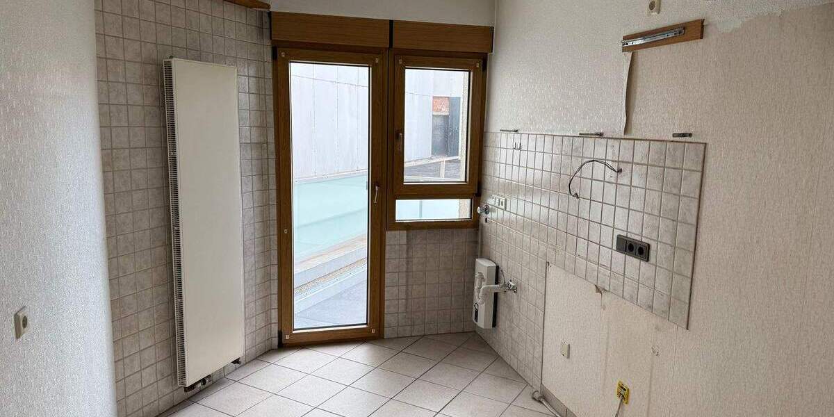 Etagenwohnung Witten Mitte - 3 Zimmer, 103 m&sup2;, 695&euro; | Angebot:25139981