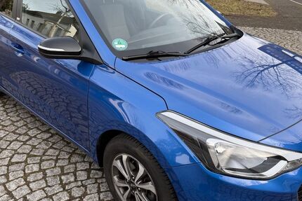 Hyundai i20 150.000 km 7.950 &euro; Mülheim an der Ruhr 45476