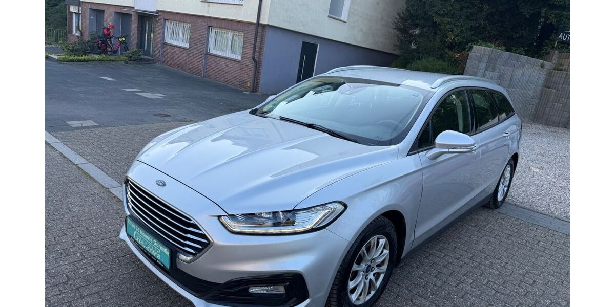 Ford Mondeo 250.000 km 7.999 &euro; Essen 45355