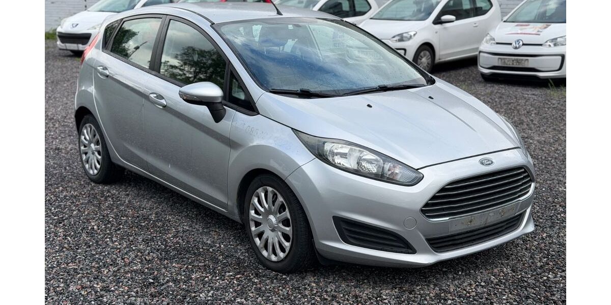 Ford Fiesta 242.000 km 2.199 &euro; Essen 45307