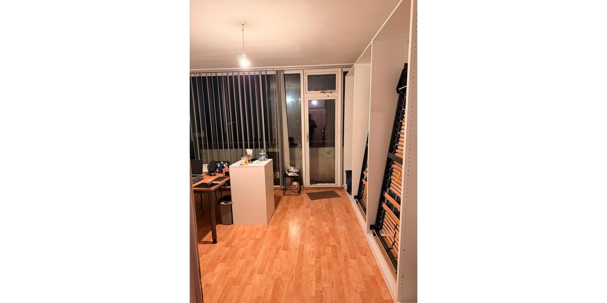 Etagenwohnung Mülheim an der Ruhr - 1 Zimmer, 29 m&sup2;, 65.000&euro; | Angebot:25286232