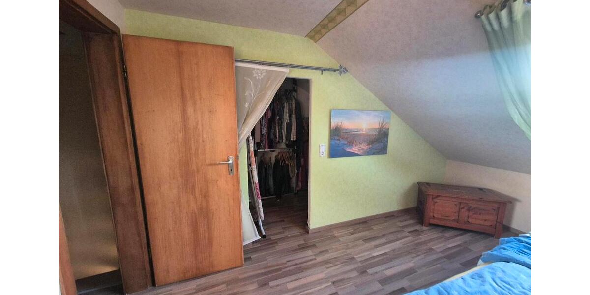 Reihenhaus Wuppertal Gemarkung Langerfeld - 5 Zimmer, 145 m&sup2;, 395.000&euro; | Angebot:24609456