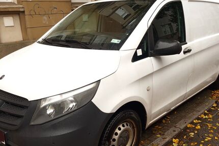 Mercedes-Benz Vito 225.500 km 8.100 &euro; Essen 45145