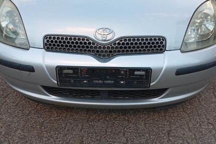 Toyota Yaris 255.000 km 2.200 € Lünen 44532