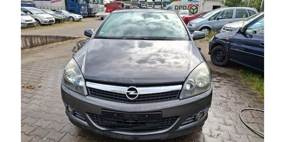Opel Astra 184.000 km 1.750 &euro; Essen 45356