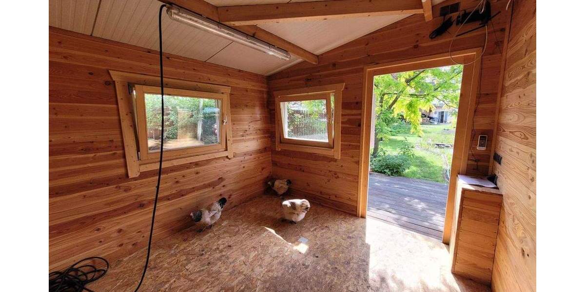 Großzügiges Haus mit auf 800 m² Grundstück mit ca.60 m² naturbelassenen Schwimmteich in Herten 1 zimmer