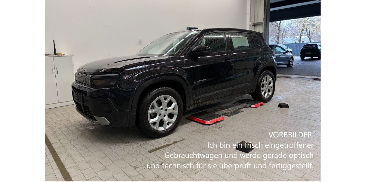 Jeep Avenger 24.916 km 17.440 &euro; Oberhausen 46049